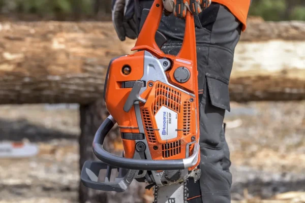 550 XP® G Mark II Benzinmotoros Láncfűrész - Image 2
