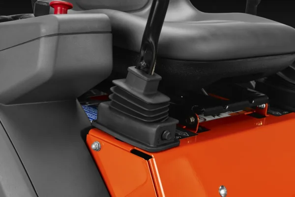 Z242F Zero Turn Traktor - Image 7