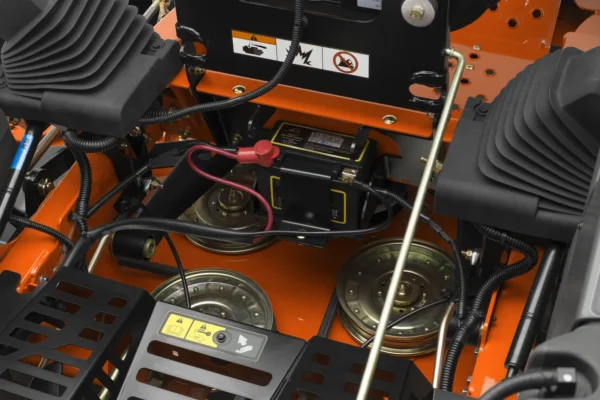 Z560X Zero Turn Traktor - Image 3