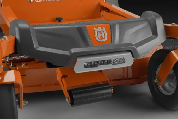 Z242F Zero Turn Traktor - Image 5