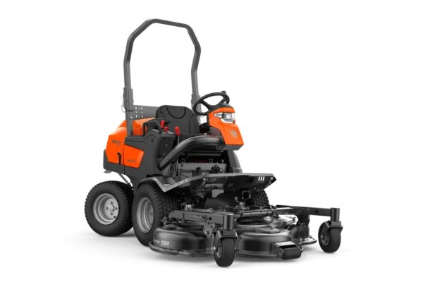 P 520DX Vágóasztalos Fűnyírótraktor