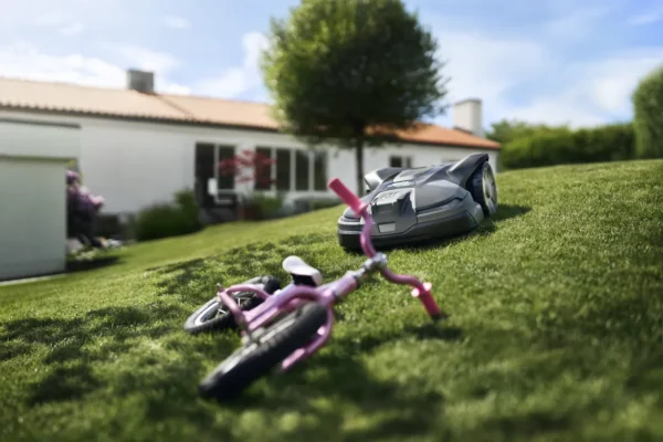 AUTOMOWER® 430X NERA Robotfűnyíró - Image 2